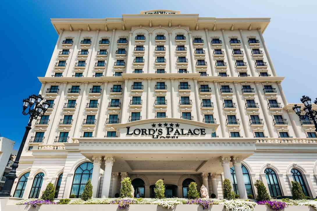 Lord’s Palace Poker