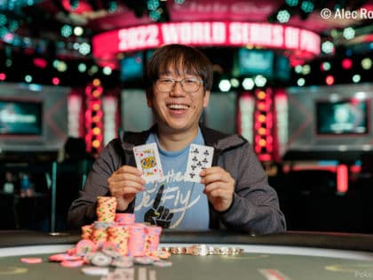 2022 WSOP: Young Sik finally wins gold; Matt Glantz draws $1M bounty; Daniel Strelitz scores #2; Kartik Ved, Nicandro Filart run deep