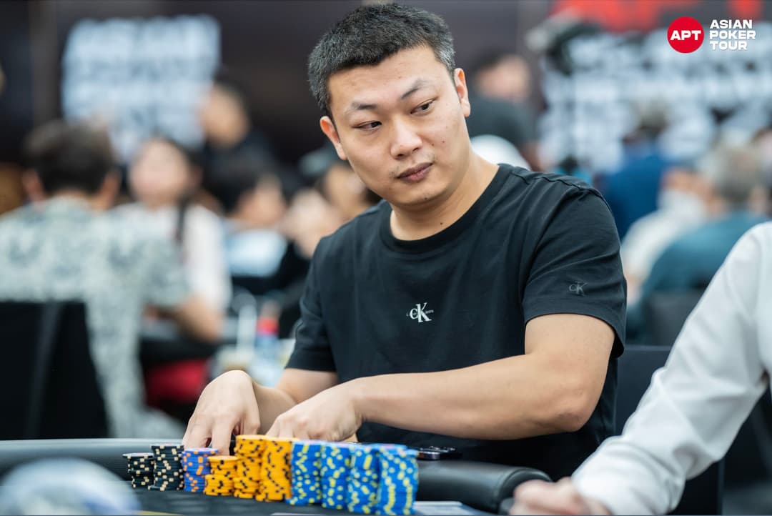 APT Phu Quoc 2024 Main Event Sees Jinlong Hu in the Lead into Day 2; Avneesh Munjal and Bui Xuan Truong Find Success