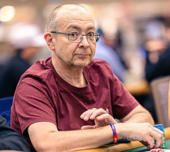 Howard Smith Howard Smith