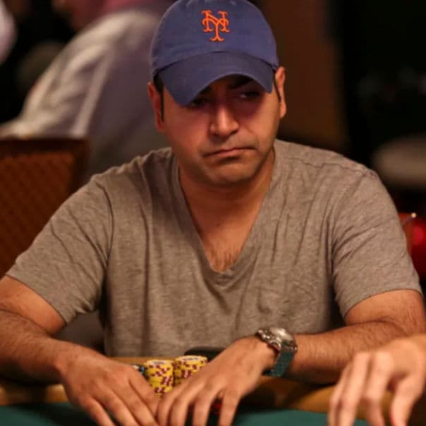 Vineet Pahuja Vineet Pahuja