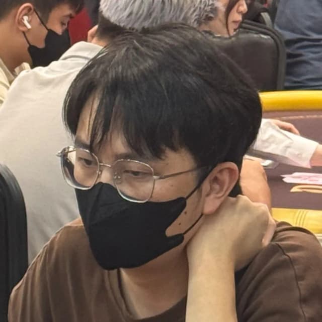 Chi Zhang Chi Zhang