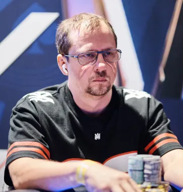 Maksim Paniak Maksim Paniak