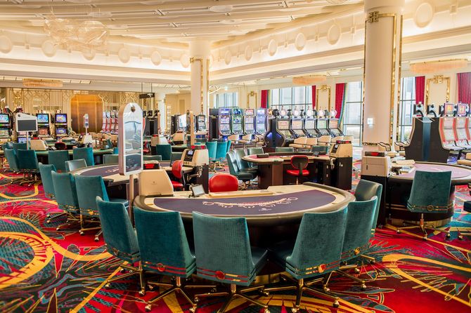 Inside Paradise Casino Walkerhill