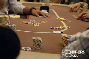 Rounders Elite Poker Club poker table