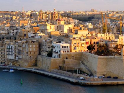 Fort_St._Michael_at_Malta_(sunset)