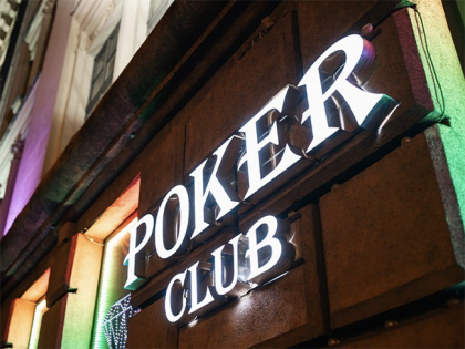 Zett Poker Club sign at the entrance