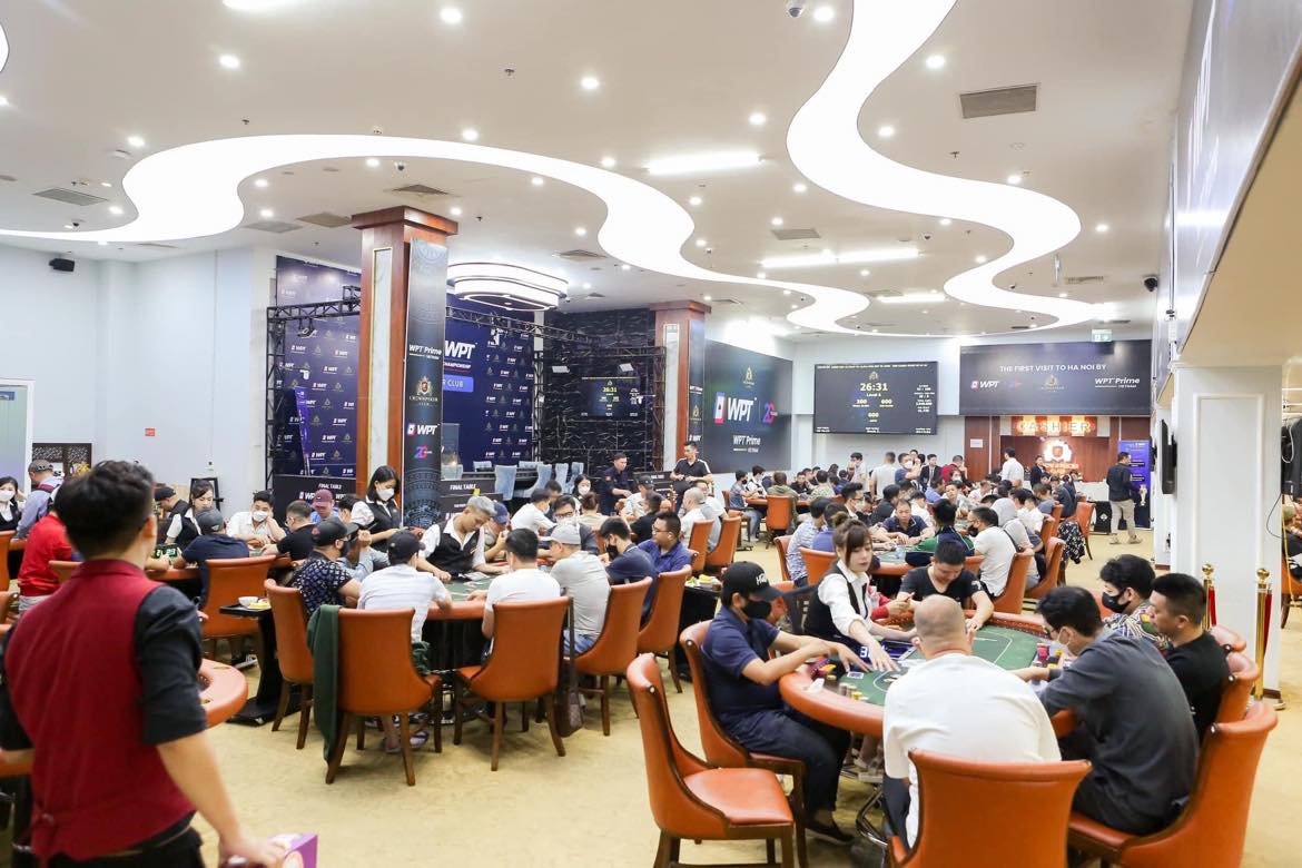 Crown Poker Club Main Event amasses ₫6.4B prize pool; 443 entries, 56 to chase the ₫1.38B top prize; Super Stack and HR Finale on deck