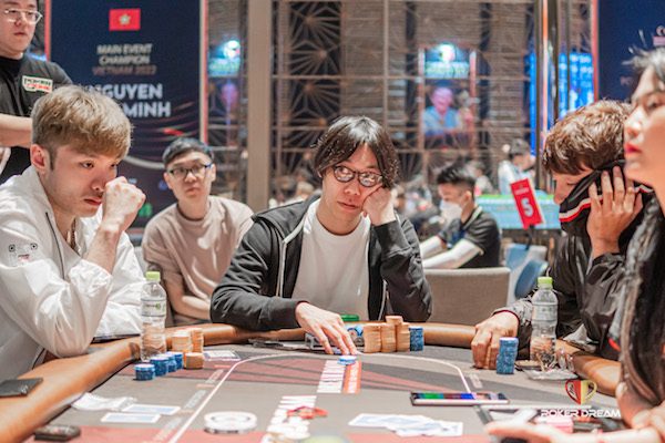 Poker Dream 7 Vietnam Main Event: 50 more qualifiers advance to Day 2 with Japan’s Yashiro Naoki towering over the pack; Last four flights run today